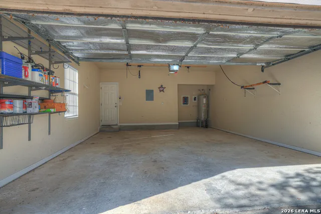 1060 Somerset Canyon Lake, TX 78133