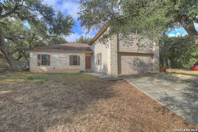 1060 Somerset Canyon Lake, TX 78133