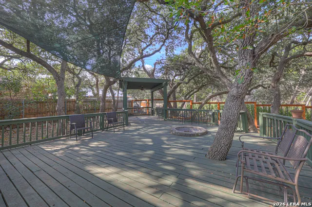 1060 Somerset Canyon Lake, TX 78133