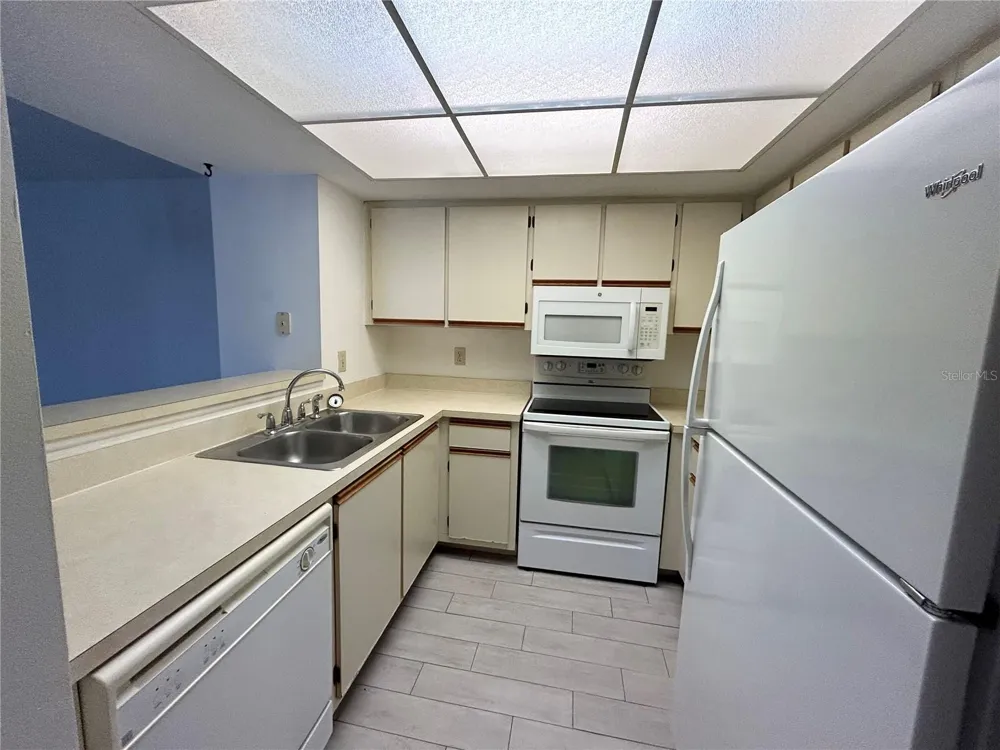 19505 QUESADA AVENUE #AA201 Port Charlotte, FL 33948