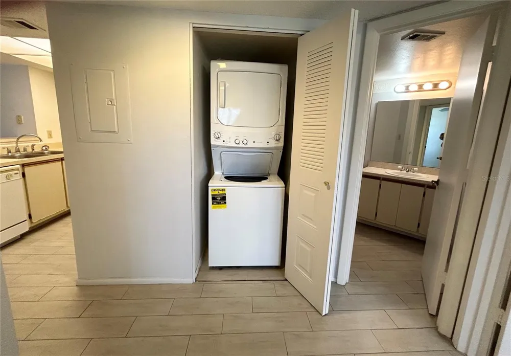 19505 QUESADA AVENUE #AA201 Port Charlotte, FL 33948