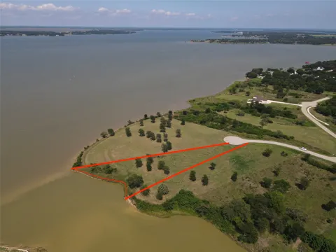 577 Old Peninsula Trail