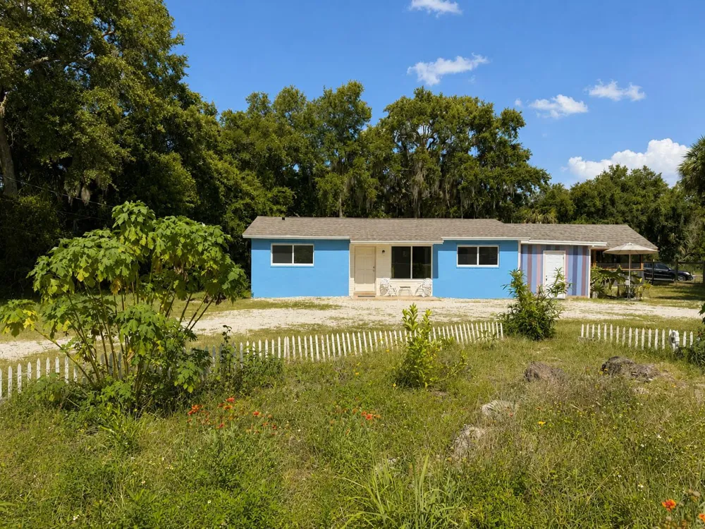 8012 U.s. 1 Vero Beach, FL 32967