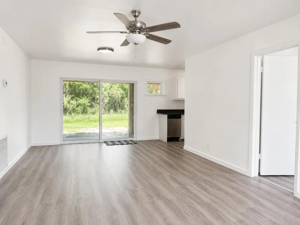 8012 U.s. 1 Vero Beach, FL 32967