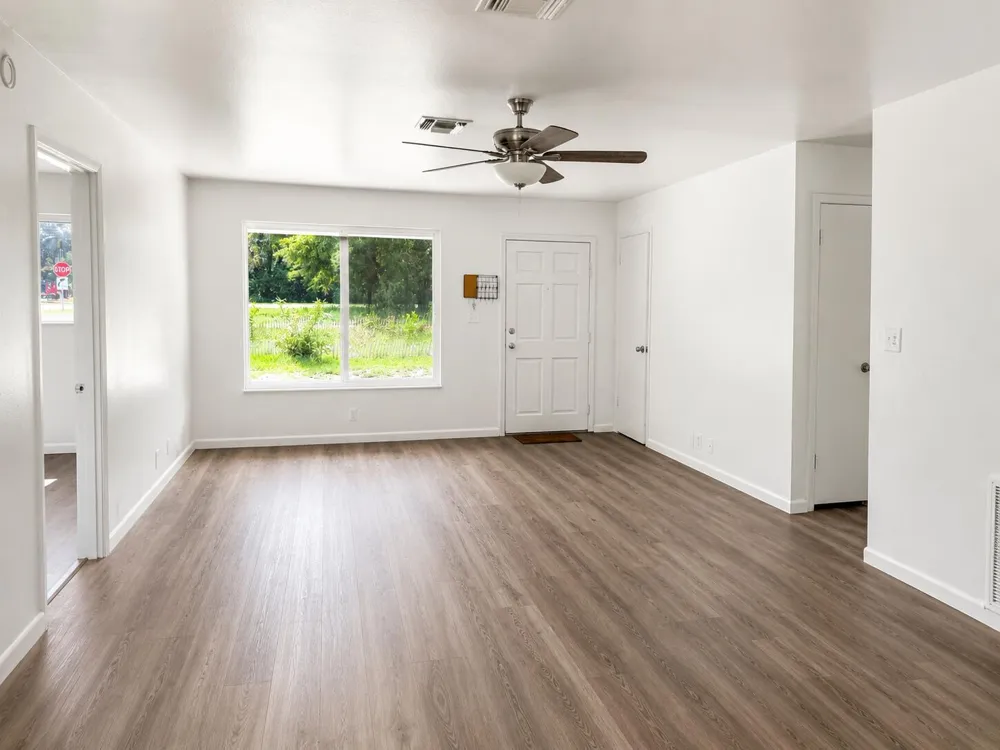 8012 U.s. 1 Vero Beach, FL 32967
