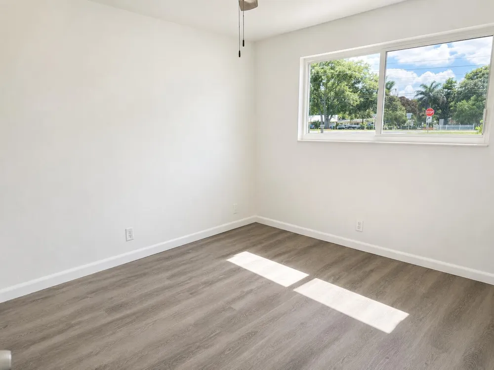 8012 U.s. 1 Vero Beach, FL 32967