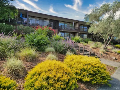 938 Lea Drive