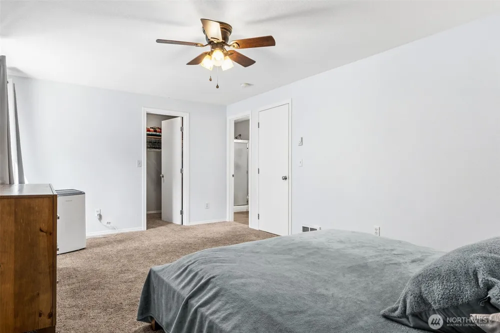 22518 Bluewater Drive SE Yelm, WA 98597