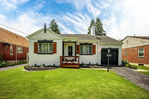 3115 Pershing Court
