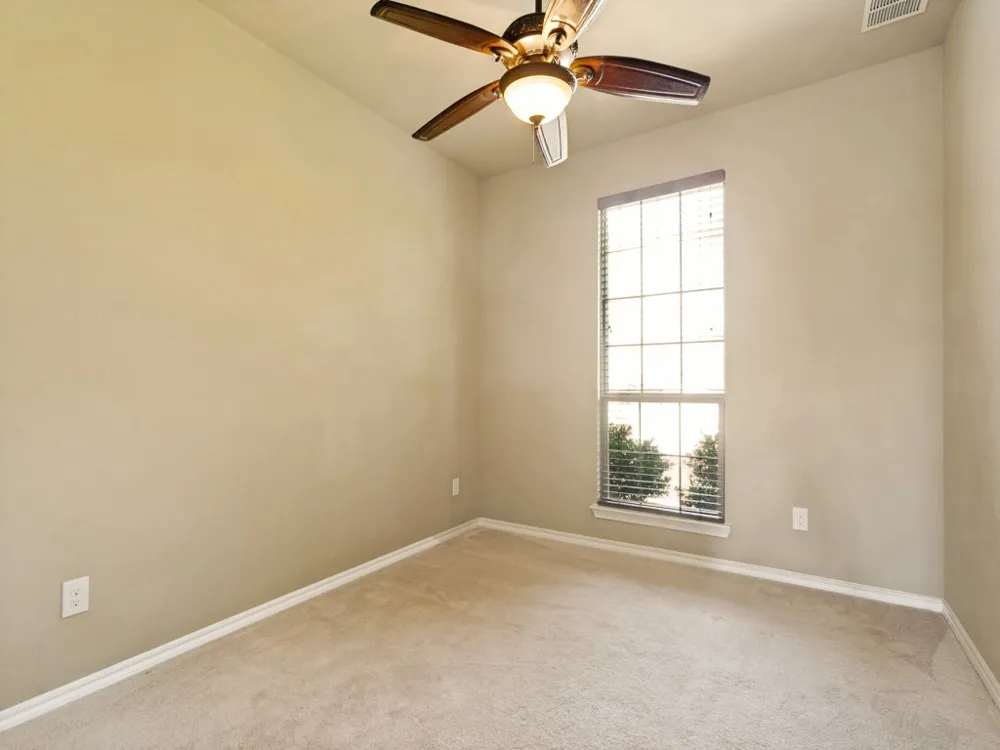4009 Kensington Drive Sanger, TX 76266