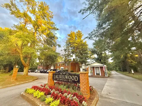 601 Boyd Mill Ave #B4