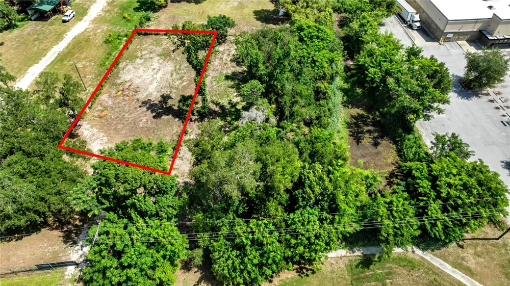9924 ROCKHILL ROAD Thonotosassa, FL 33592