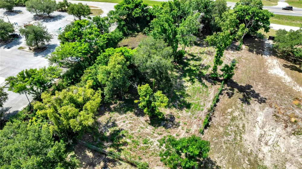 9924 ROCKHILL ROAD Thonotosassa, FL 33592