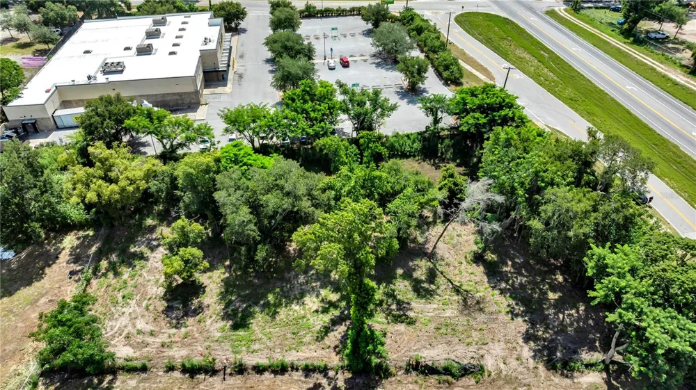 9924 ROCKHILL ROAD Thonotosassa, FL 33592