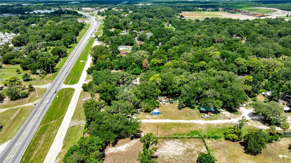 9924 ROCKHILL ROAD Thonotosassa, FL 33592