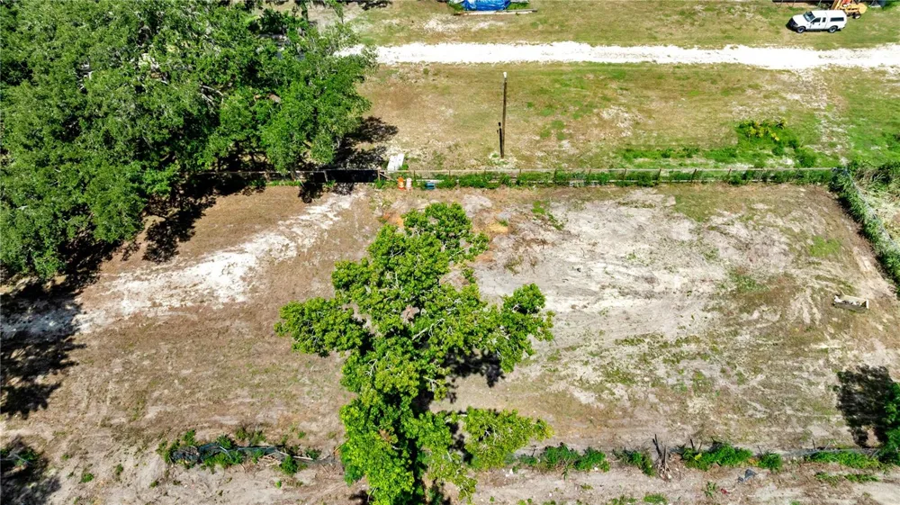 9924 ROCKHILL ROAD Thonotosassa, FL 33592