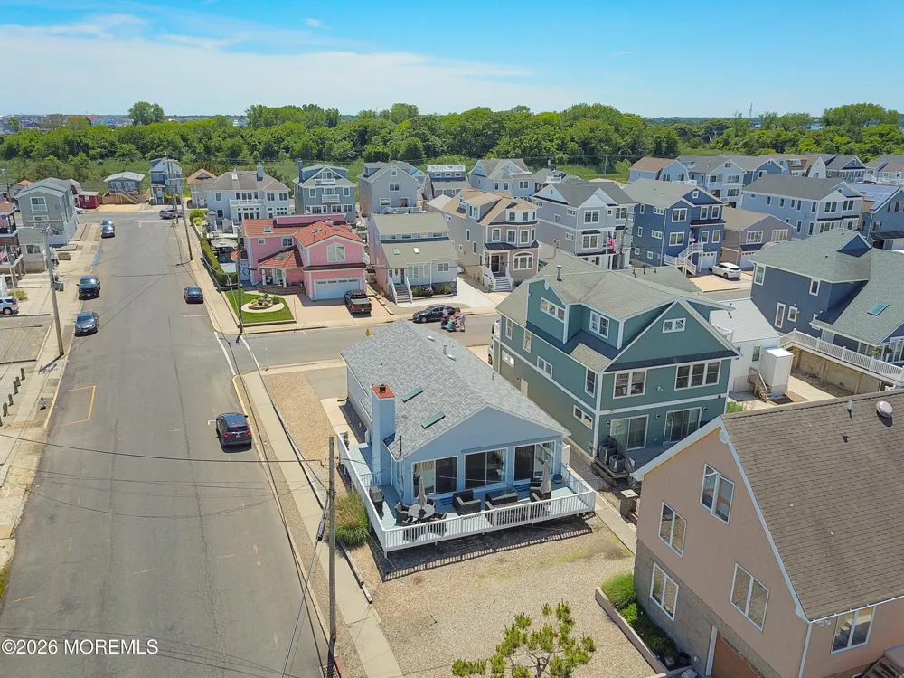 207 4th Avenue Manasquan, NJ 08736