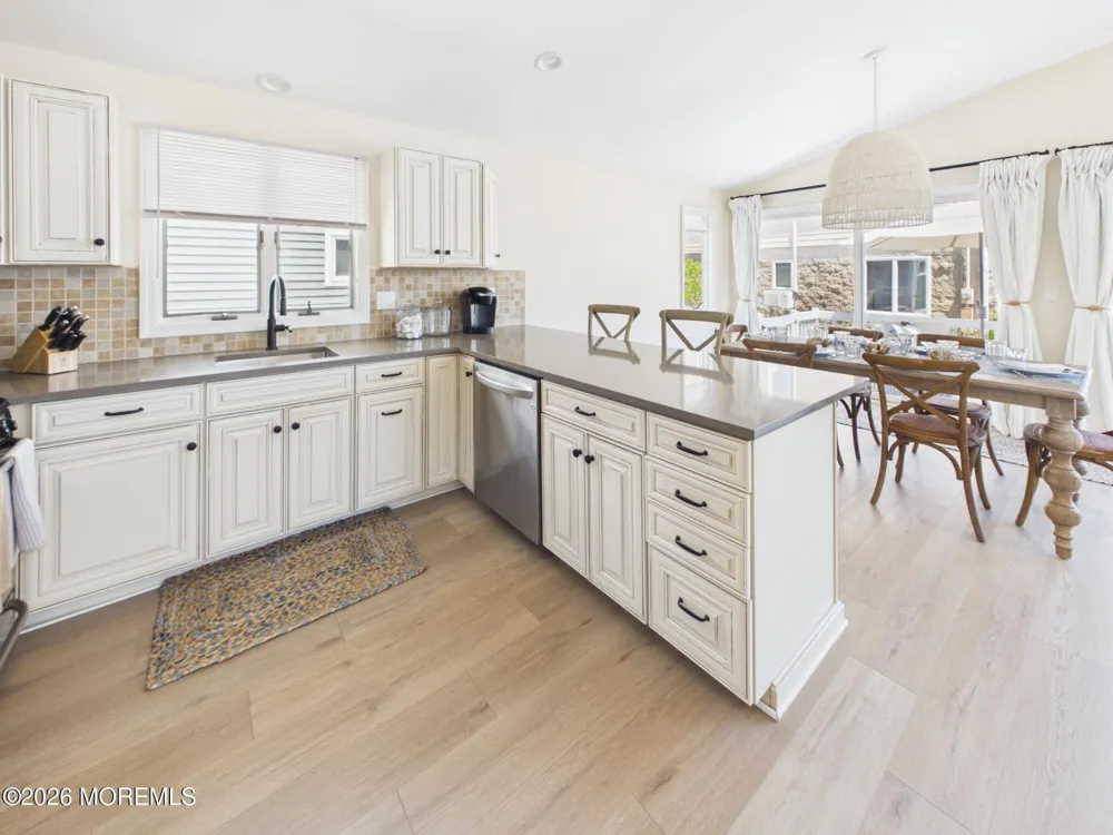 207 4th Avenue Manasquan, NJ 08736