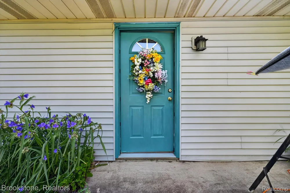 9300 Head O Lake Road Whiteford Township, MI 49267
