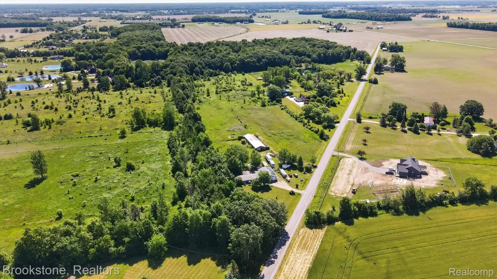 9300 Head O Lake Road Whiteford Township, MI 49267