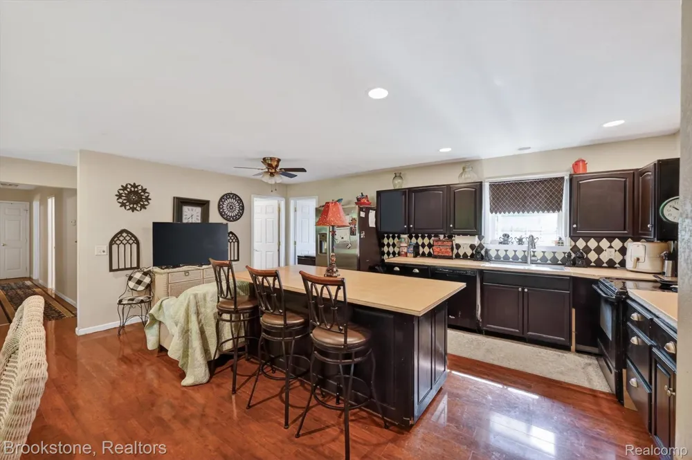 9300 Head O Lake Road Whiteford Township, MI 49267