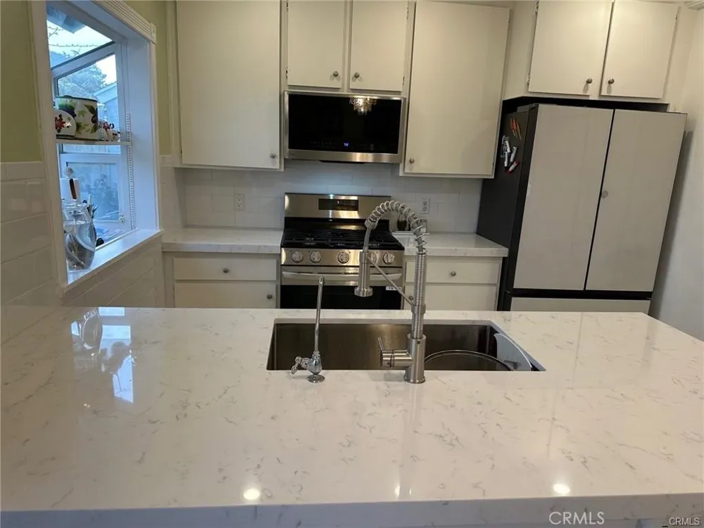 28 Timber Run #129 Irvine, CA 92614