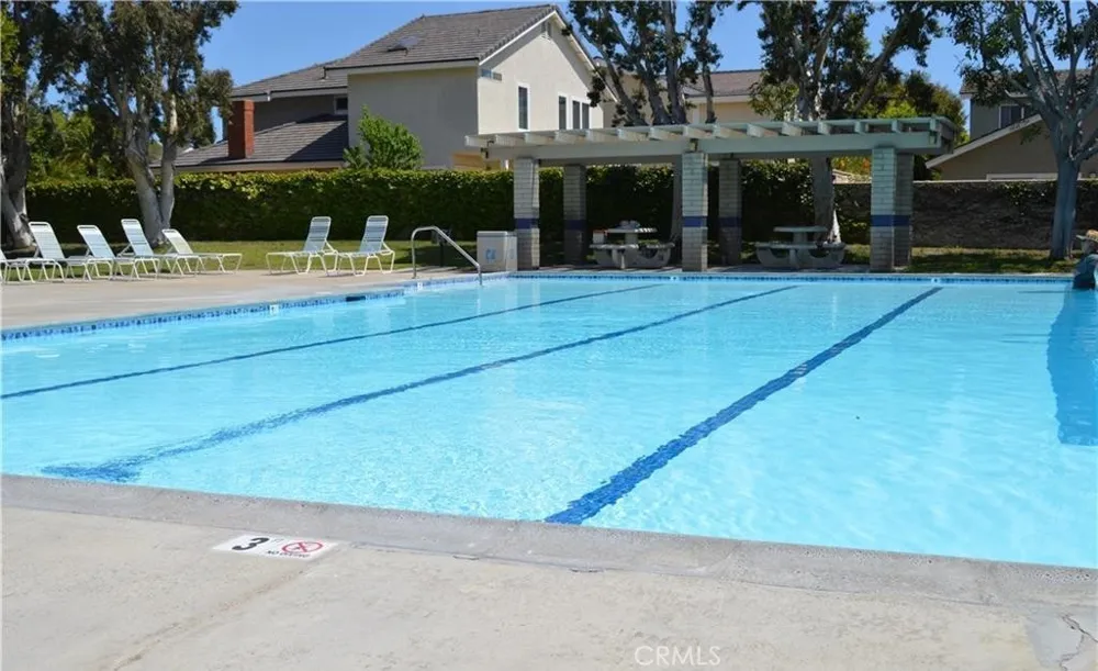 28 Timber Run #129 Irvine, CA 92614