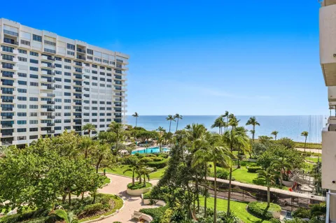 5000 Ocean Boulevard #504