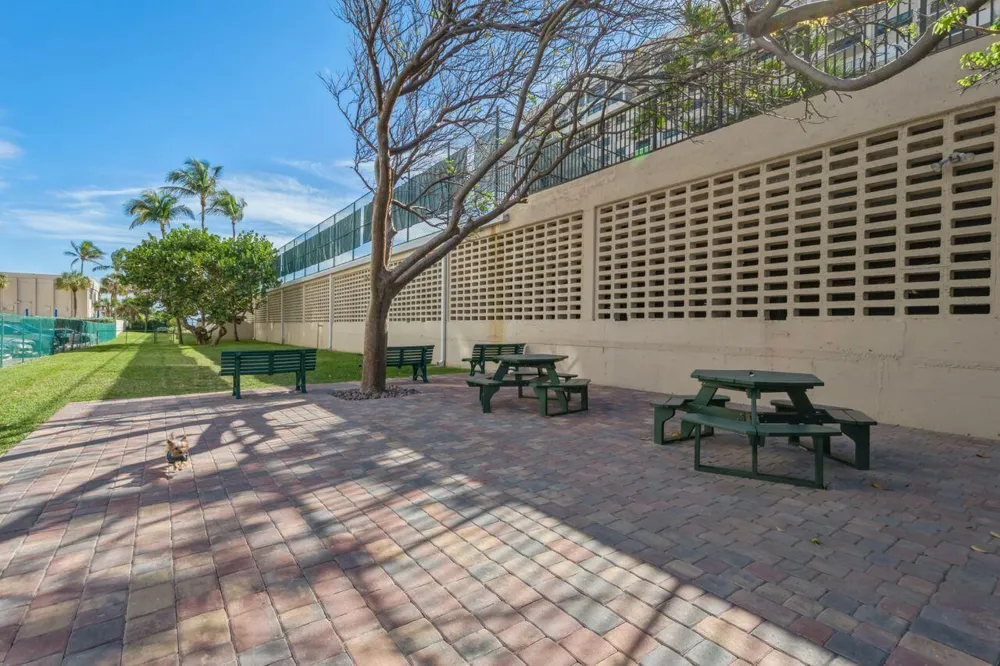 5000 Ocean Boulevard #504 Lauderdale By The Sea, FL 33308