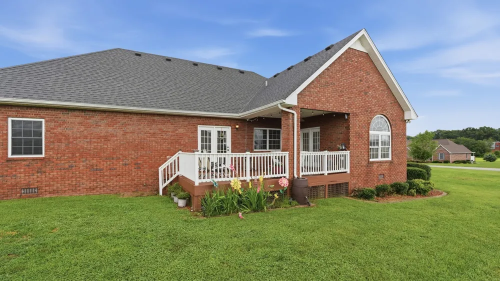 31 Richland Hills Dr Manchester, TN 37355