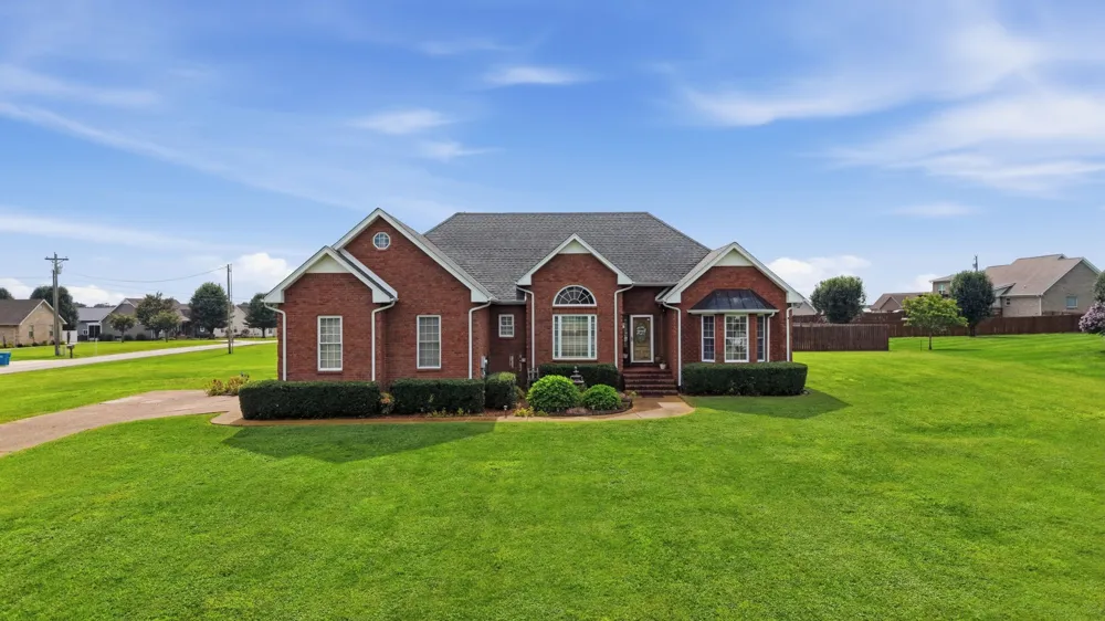 31 Richland Hills Dr Manchester, TN 37355
