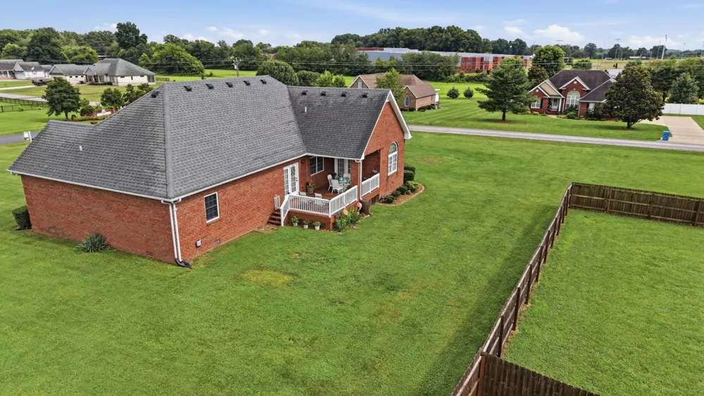 31 Richland Hills Dr Manchester, TN 37355