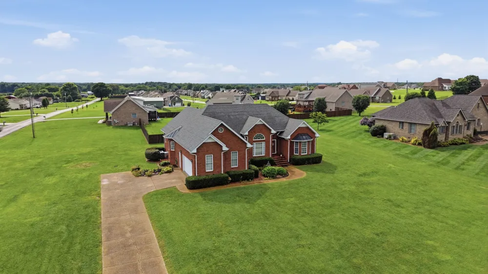 31 Richland Hills Dr Manchester, TN 37355