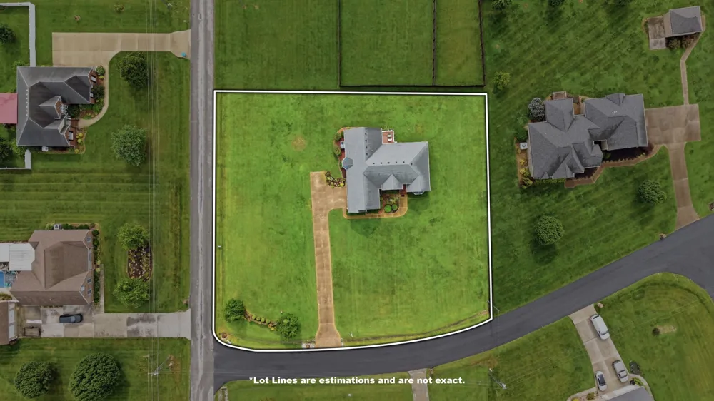 31 Richland Hills Dr Manchester, TN 37355