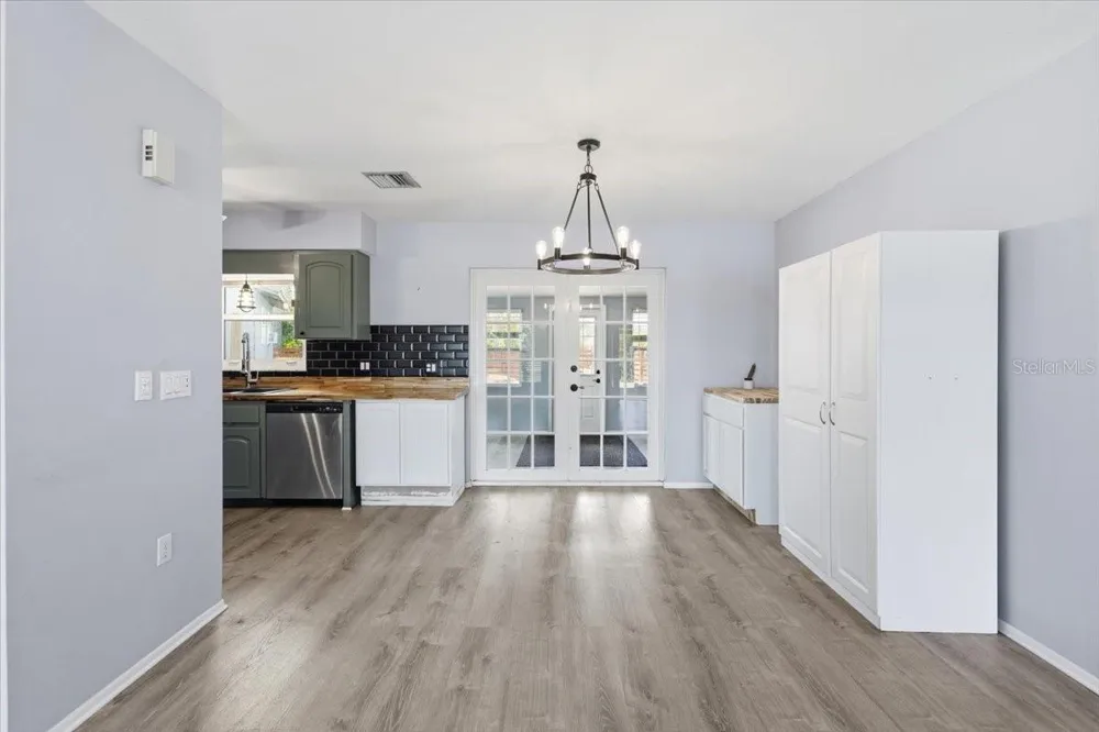 9601 GULFSTREAM BOULEVARD Englewood, FL 34224