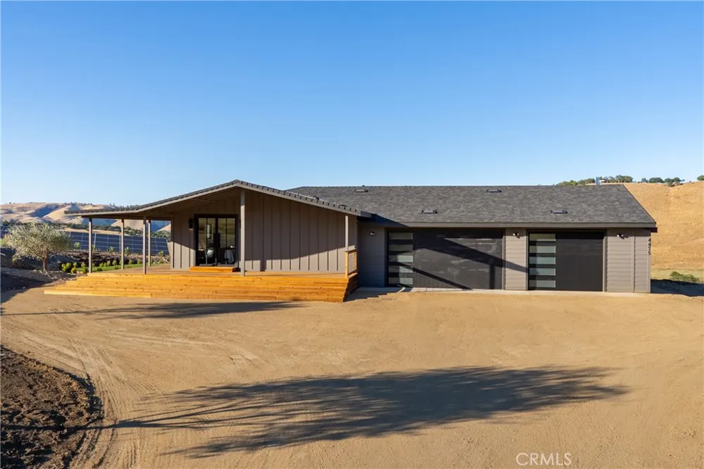 4475 Interlake Bradley, CA 93426