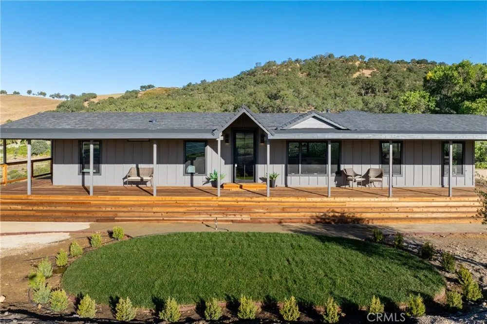 4475 Interlake Bradley, CA 93426
