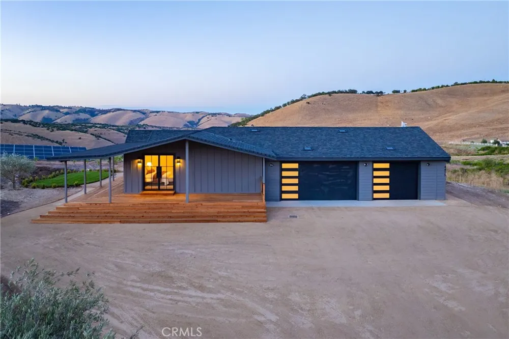 4475 Interlake Bradley, CA 93426