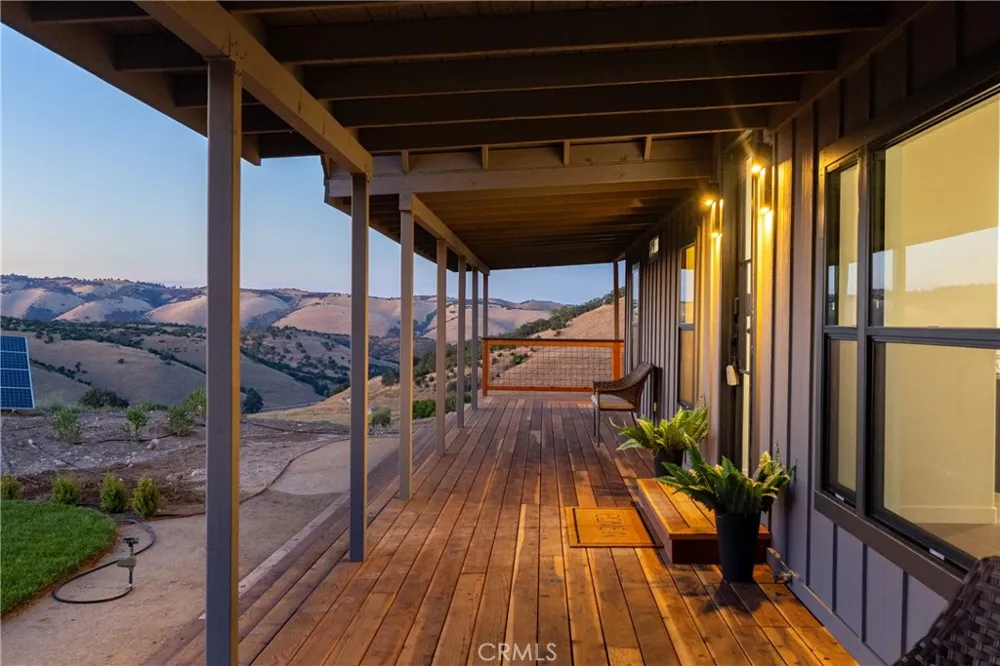 4475 Interlake Bradley, CA 93426