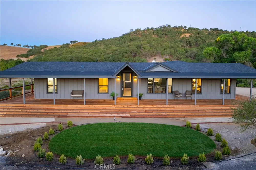 4475 Interlake Bradley, CA 93426