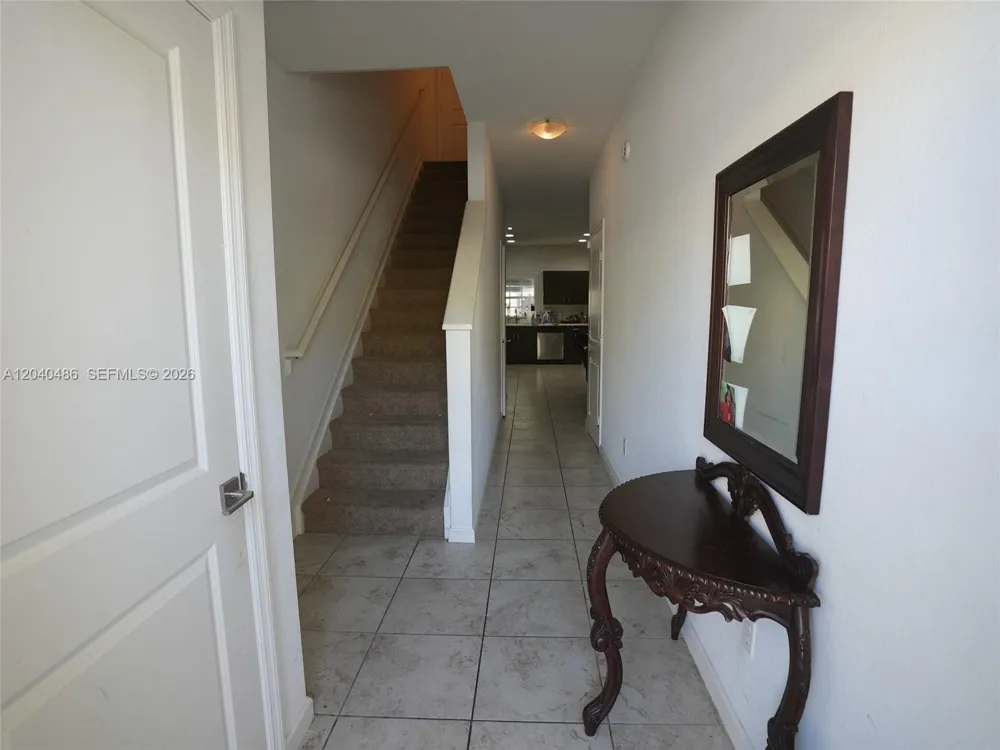 4037 NW 10th Pl Lauderhill, FL 33313