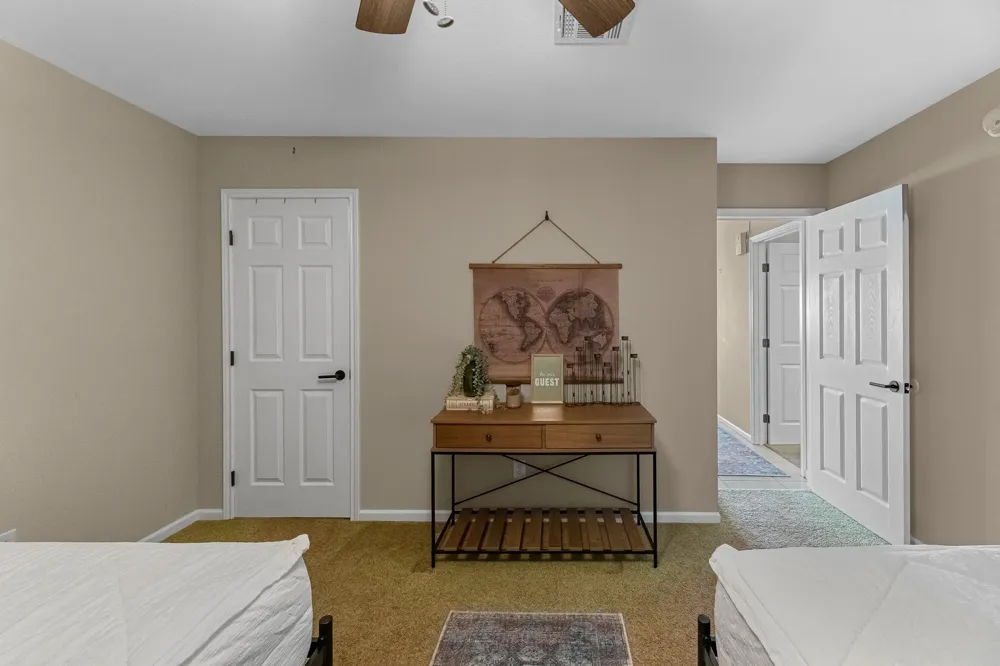 211 Captains Road Anahuac, TX 77514