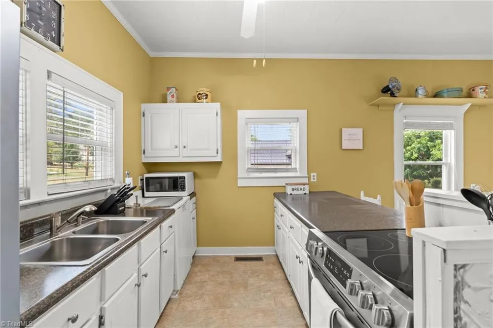 117 Sunset Drive Randleman, NC 27317