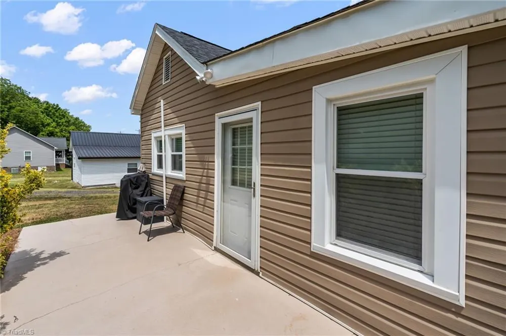 117 Sunset Drive Randleman, NC 27317