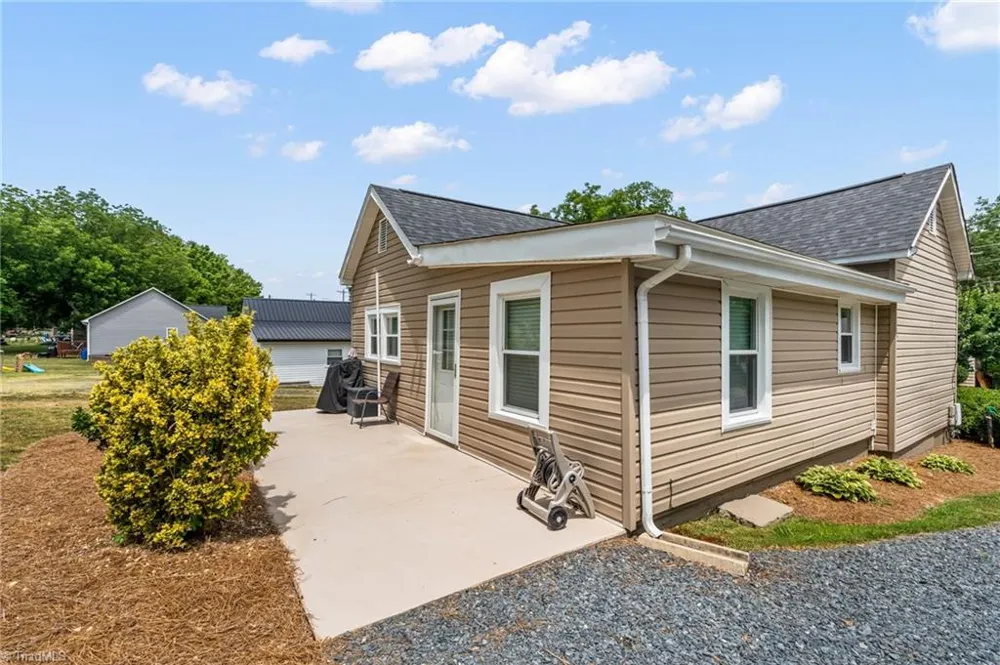 117 Sunset Drive Randleman, NC 27317