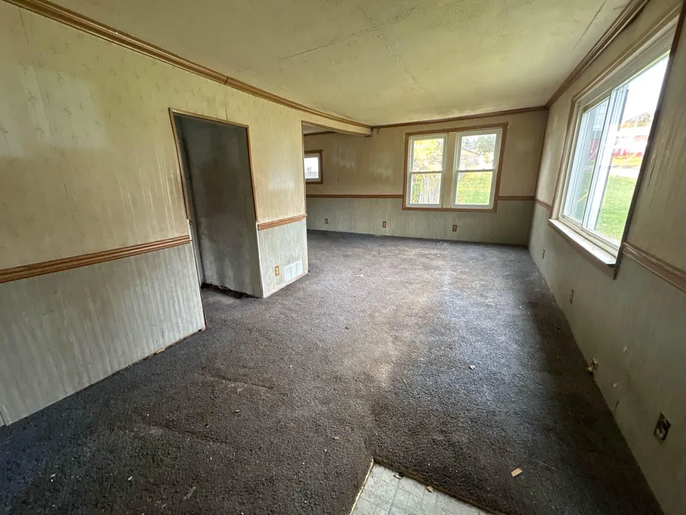 490 4th Street Benton Harbor City, MI 49022