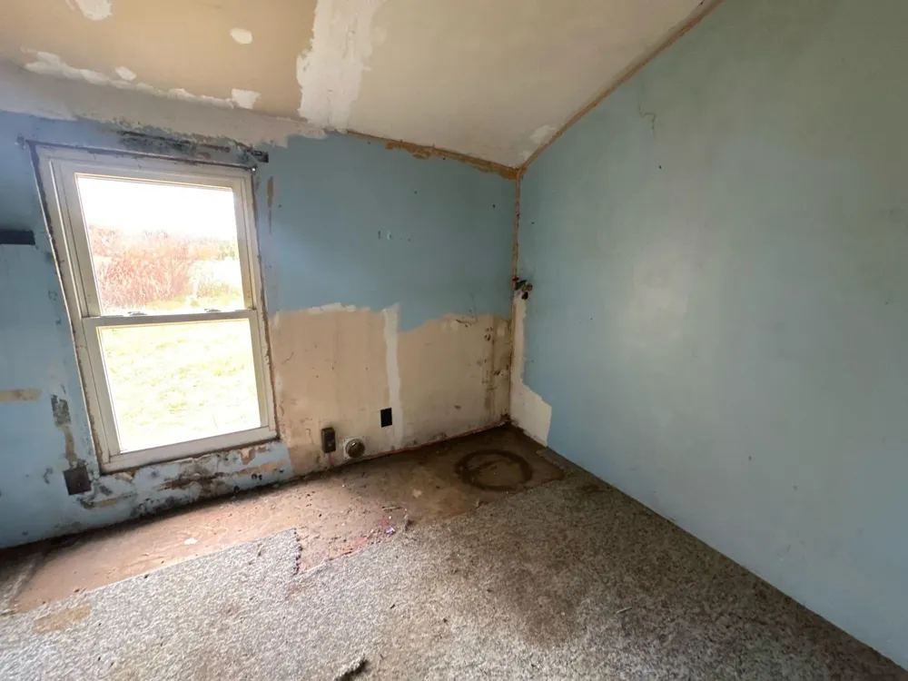 490 4th Street Benton Harbor City, MI 49022