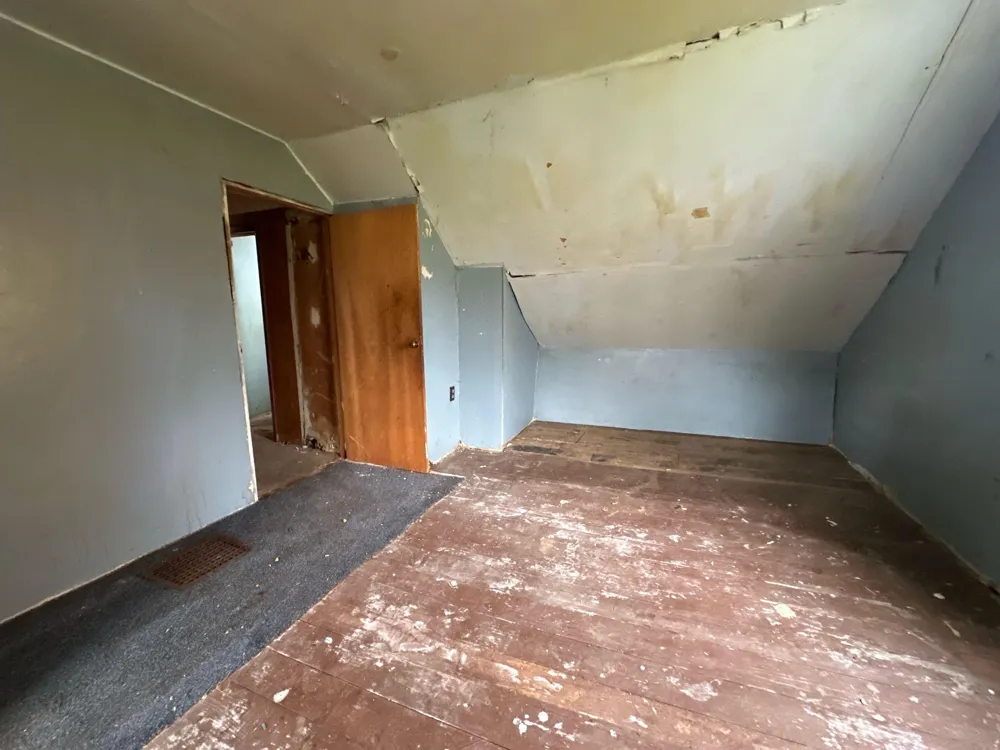 490 4th Street Benton Harbor City, MI 49022