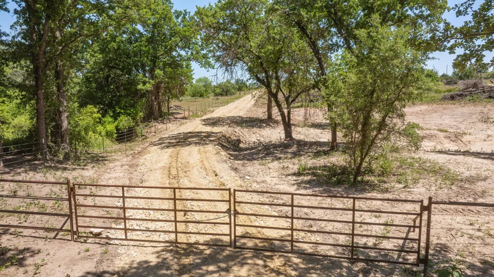 Tr 2 CR 164 Stephenville, TX 76401