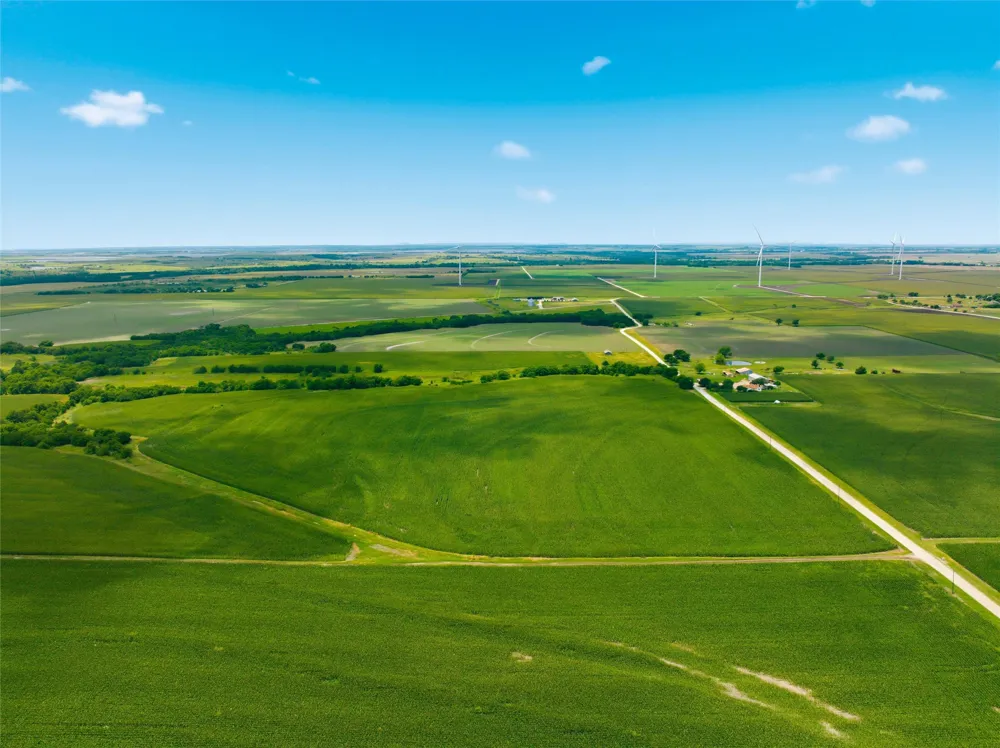 290 Hcr 3424 W Malone, TX 76660